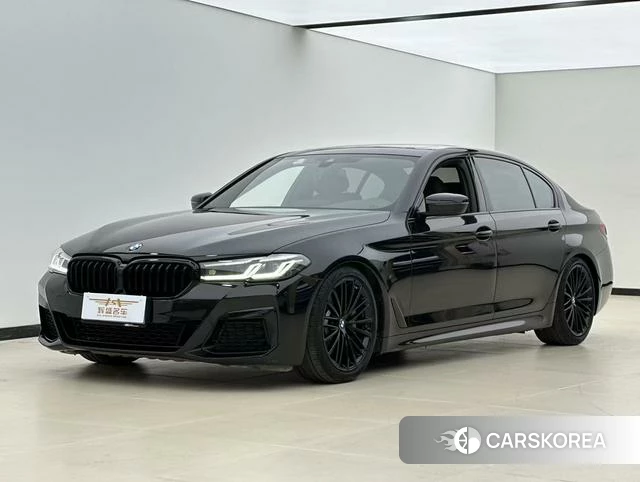 BMW 5 series 2021 Черный из Китая, фото 5