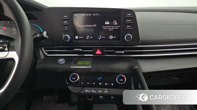 Hyundai The New Avante (CN7) 2023 Небесно-голубой из Кореи, фото 5