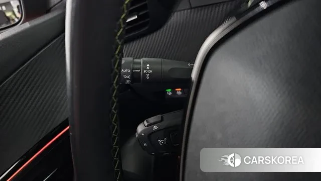 Peugeot e-2008 second generation 2022 Оранжевый из Кореи, фото 5