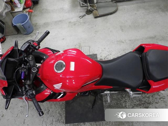 Проданный Honda CBR400R id 4184943 из Японии