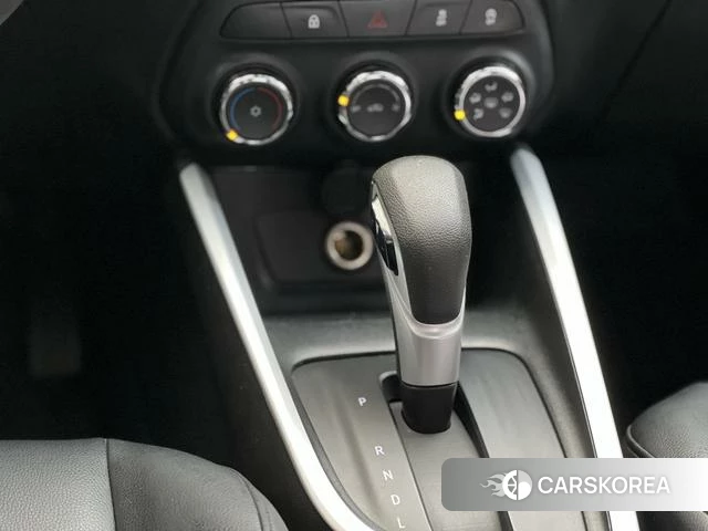 Chevrolet Kovoz 2021 Белый из Китая, фото 5