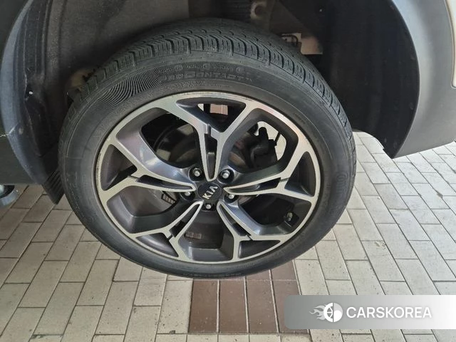 Kia Sportage The Bold 2018 Жемчужный цвет из Кореи, фото 5