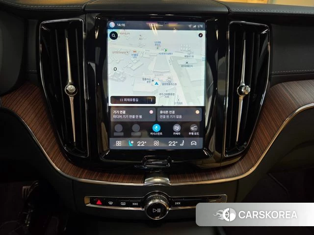 Volvo XC60 second Generation 2025 Серый из Кореи, фото 5
