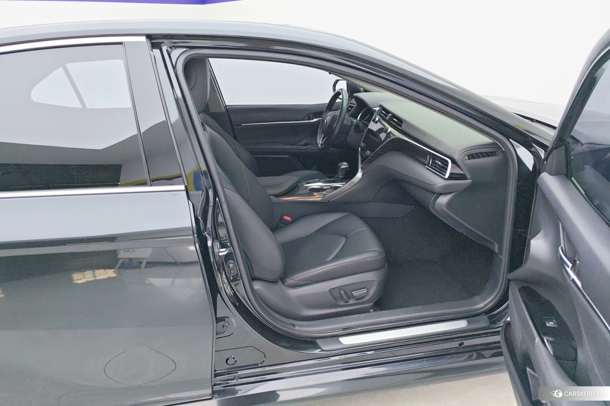 Toyota Camry 2020 Черный из Китая, фото 5
