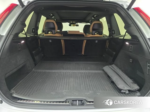 Volvo XC90 second Generation 2022 Белый из Кореи, фото 5