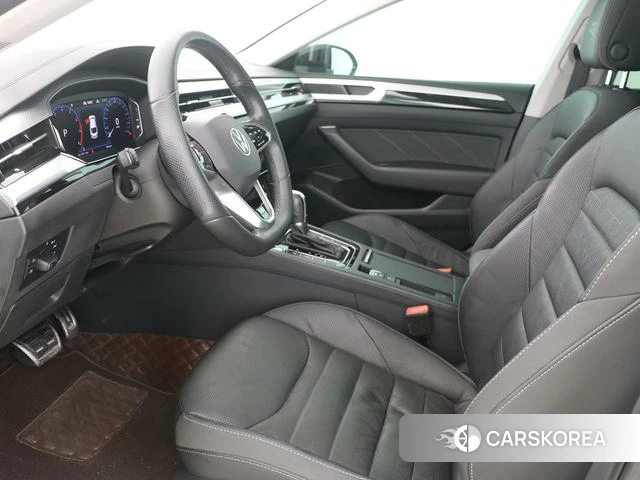 Volkswagen CC 2022 Белый из Китая, фото 5