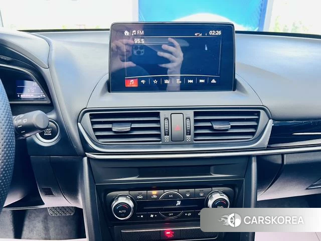 Mazda CX-4 2023 Красный из Китая, фото 5