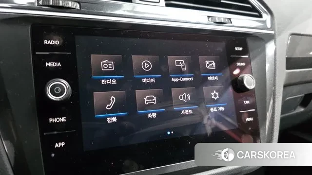 Volkswagen Tiguan second Generation 2018 Белый из Кореи, фото 5