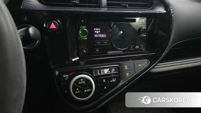 Toyota Prius C 2020 Черный из Кореи, фото 5