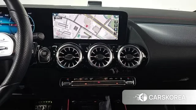 Mercedes-Benz EQA H243 2023 Белый из Кореи, фото 5