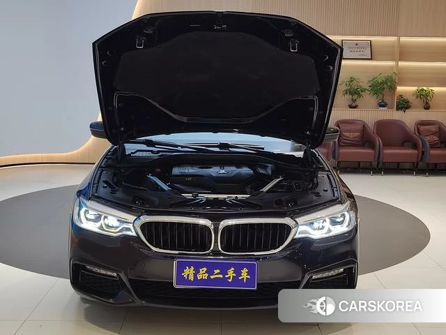 BMW 5 series 2018 Черный из Китая, фото 5
