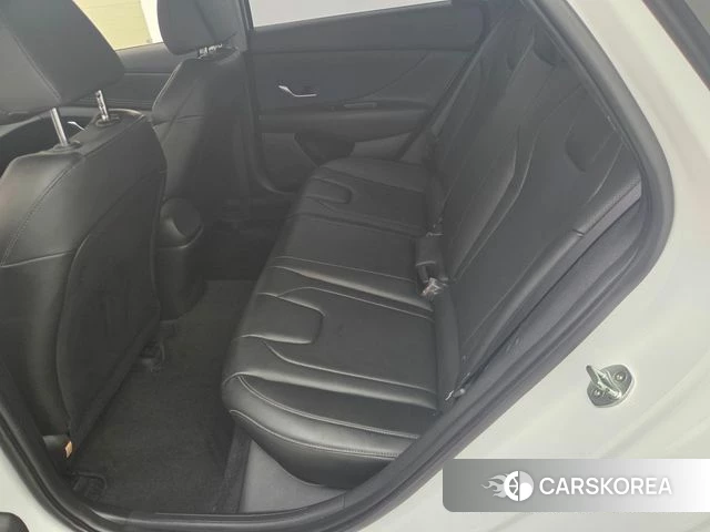 Hyundai Avante (CN7) 2022 Белый из Кореи, фото 5