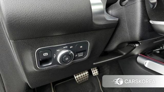 Mercedes-Benz GLB-Class X247 2021 Белый из Кореи, фото 5