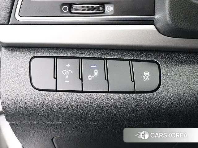 Hyundai Avante AD 2018 Белый из Кореи, фото 5