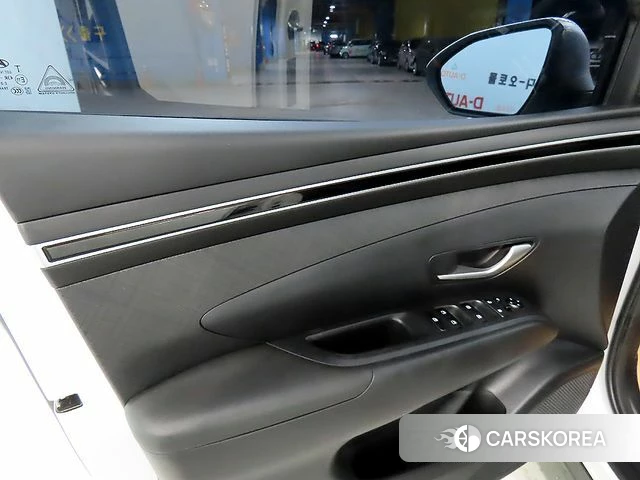 Hyundai Tucson (NX4) 2021 Белый из Кореи, фото 5