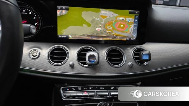 Mercedes-Benz E-Class W213 2018 Белый из Кореи, фото 5