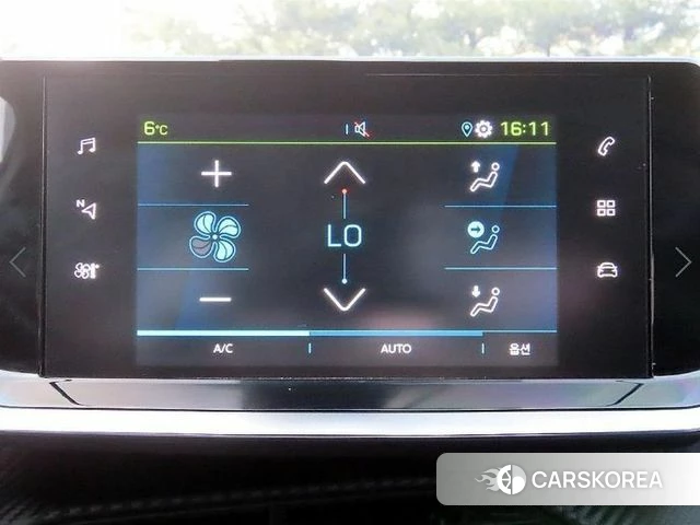 Peugeot e-2008 second generation 2021 Черный из Кореи, фото 5