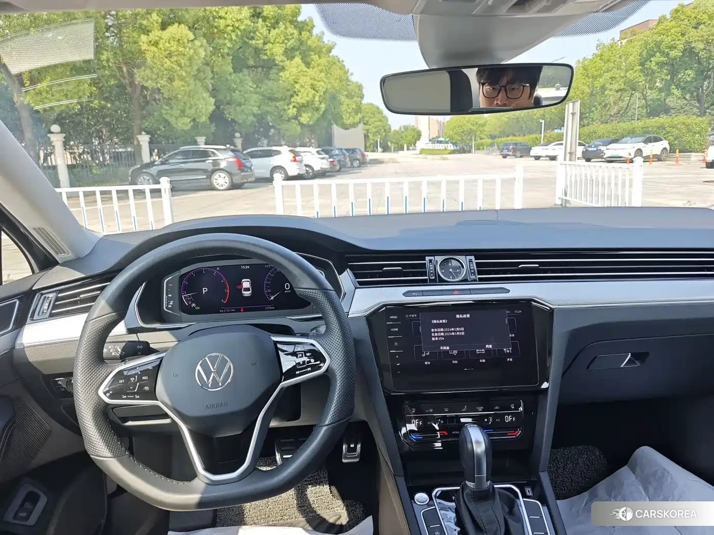 Volkswagen Magotan 2024 Черный из Китая, фото 5