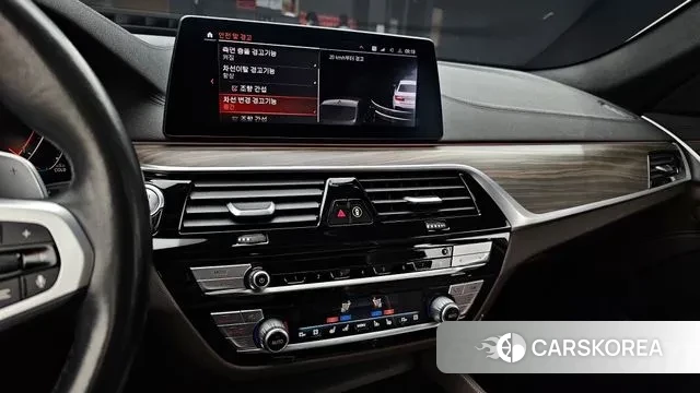 BMW 5 Series (G30) 2020 Белый из Кореи, фото 5