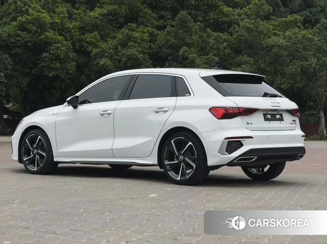 Audi A3 2021 Белый из Китая, фото 5