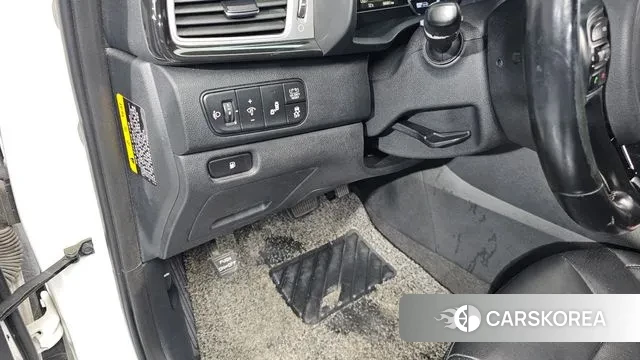 Kia Niro 2018 Белый из Кореи, фото 5