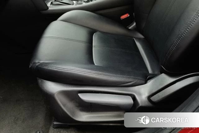 Mazda CX-4 2020 Красный из Китая, фото 5