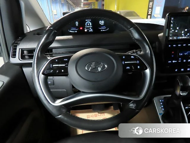 Hyundai Staria 2021 Серебряный из Кореи, фото 5