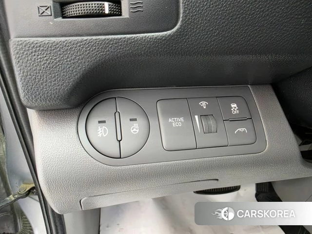 Hyundai The New Grand Starex 2019 Серебристо-серый из Кореи, фото 5