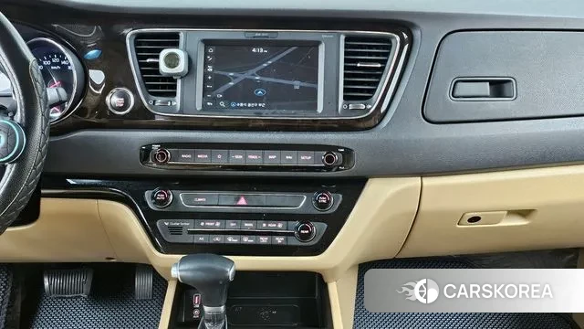 Kia The New Carnival 2019 Черный из Кореи, фото 5