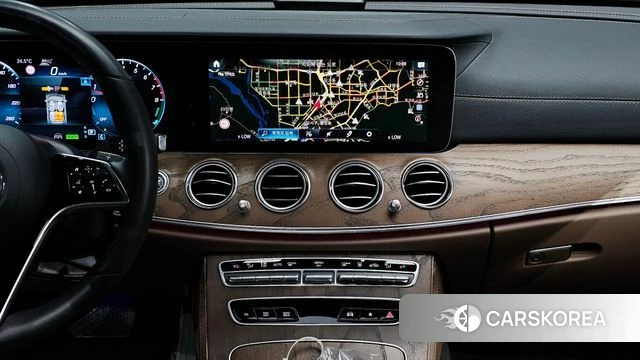 Mercedes-Benz E-Class W213 2021 Серый из Кореи, фото 5