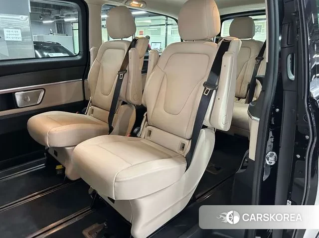 Mercedes-Benz V-Class 2025 Черный из Кореи, фото 5