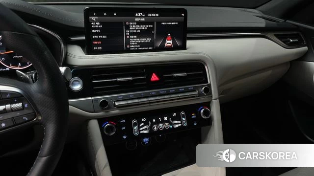 Genesis The New G70 Shooting Brake 2024 Серебристо-серый из Кореи, фото 5