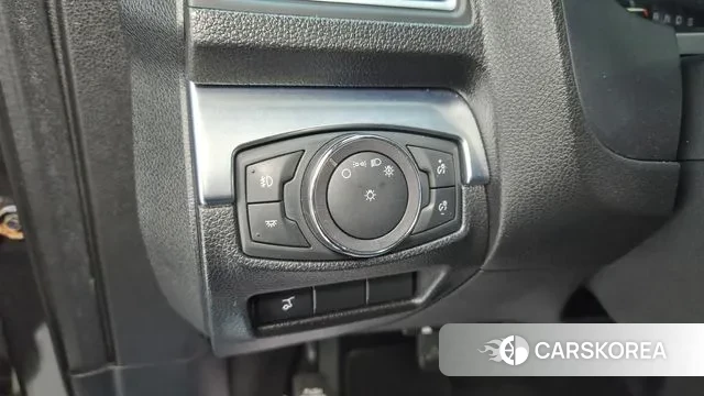 Ford Explorer 2019 Серый из Кореи, фото 5