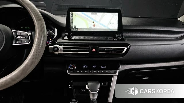 Kia Seltos 2022 Белый из Кореи, фото 5