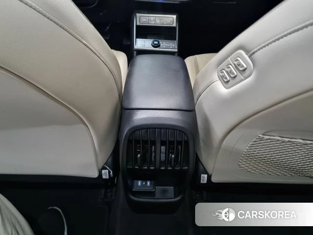 Hyundai Kona (SX2) 2023 Черный из Кореи, фото 5