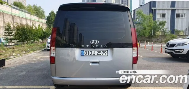 Hyundai Staria 2023 Серебряный из Кореи, фото 5