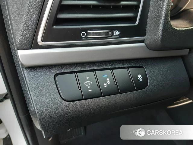 Hyundai Avante AD 2018 Белый из Кореи, фото 5