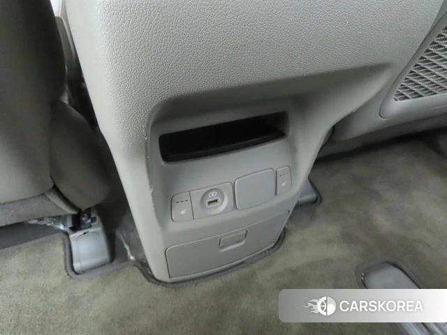 Kia The New Carnival 2019 Белый из Кореи, фото 5