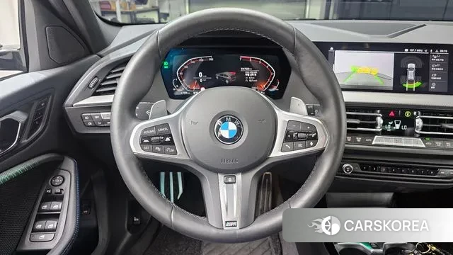 BMW 1 Series (F40) 2024 Черный из Кореи, фото 5