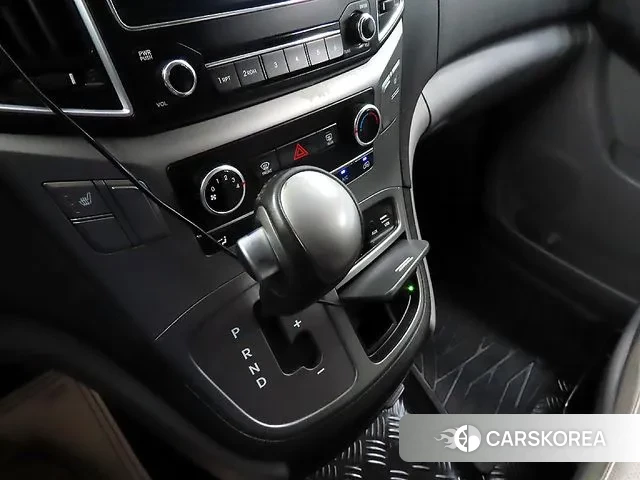 Hyundai The New Grand Starex 2019 Серебряный из Кореи, фото 5