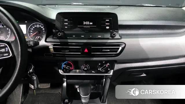 Kia Seltos 2021 Белый из Кореи, фото 5