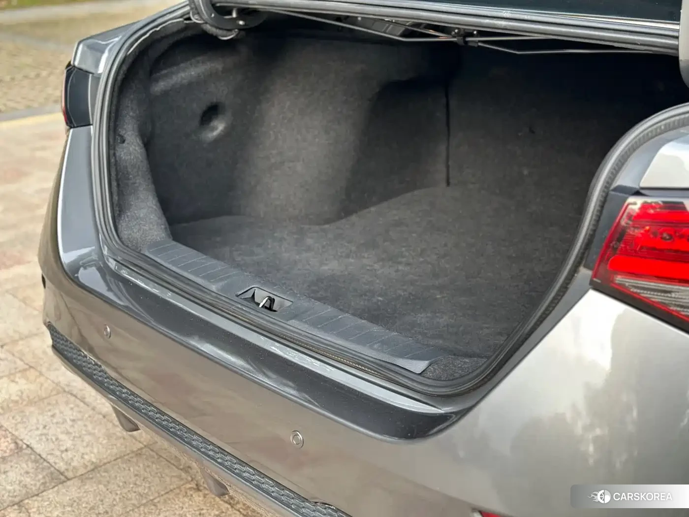Nissan Sylphy 2022 Silver/gray из Китая, фото 5