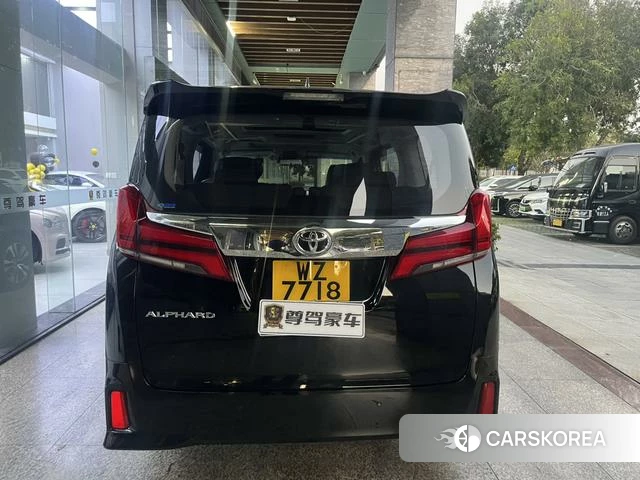 Toyota Elfa 2026 Черный из Китая, фото 5