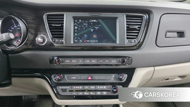 Kia The New Carnival 2018 Черный из Кореи, фото 5