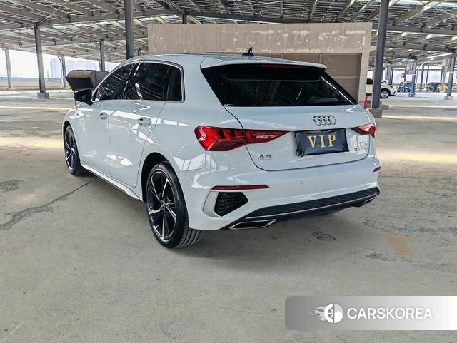 Audi A3 2023 Белый из Китая, фото 5