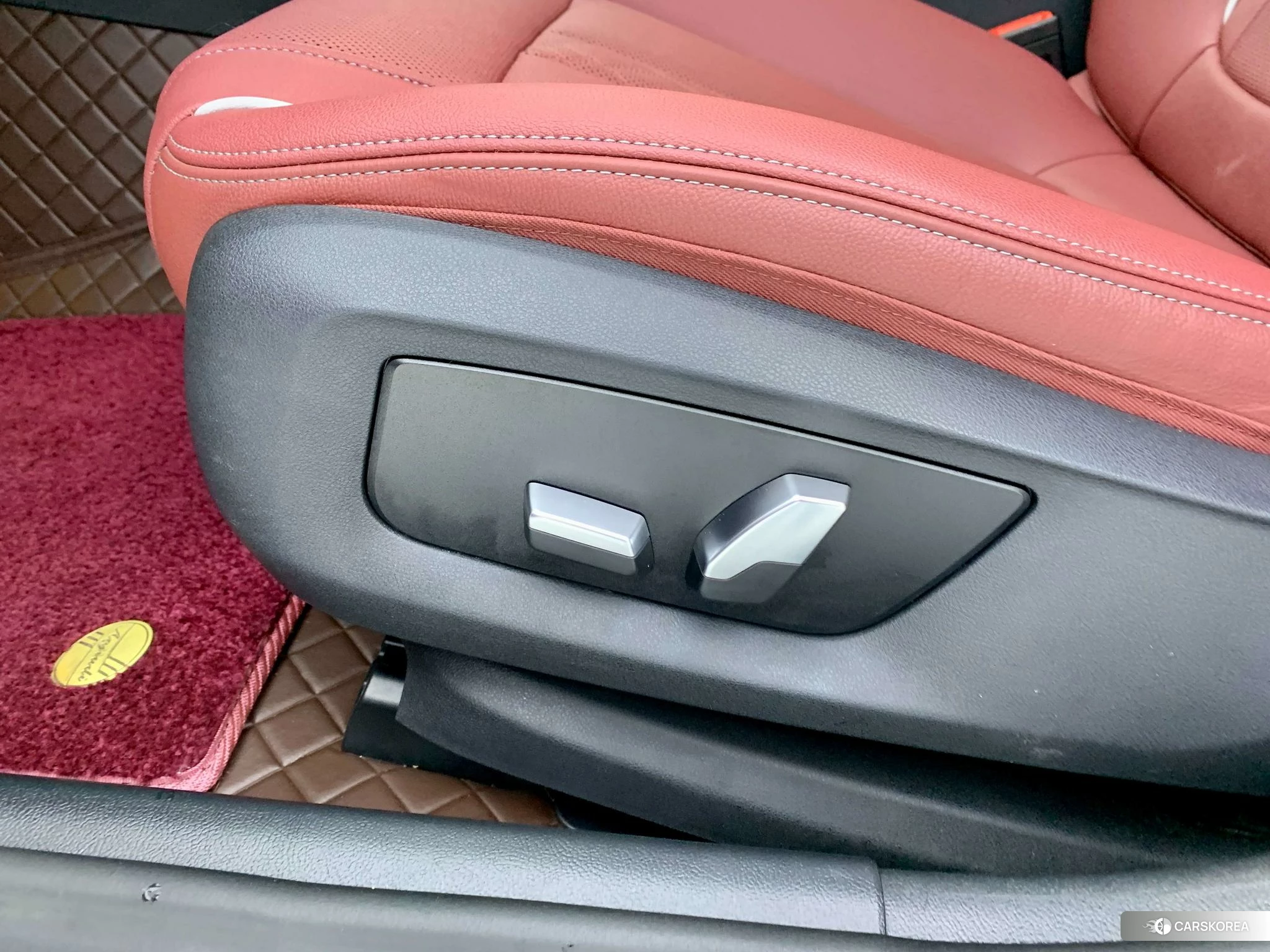BMW 5 series 2022 Белый из Китая, фото 5