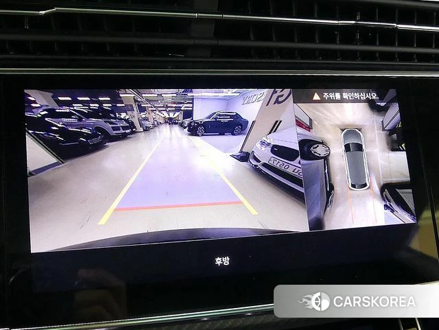 Audi RSQ8 (4M) 2025 Черный из Кореи, фото 5