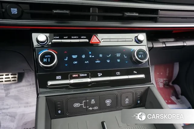 Hyundai Santa Fe (MX5) 2023 Белый из Кореи, фото 5