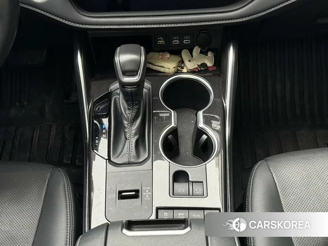 Toyota Crown Lufang 2023 Черный из Китая, фото 5