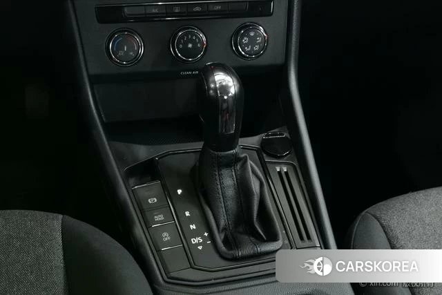 Volkswagen Lavida 2022 Черный из Китая, фото 5